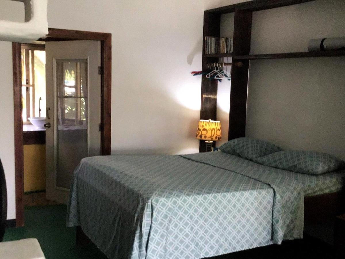 The Novelo Hotel Caye Caulker Eksteriør billede