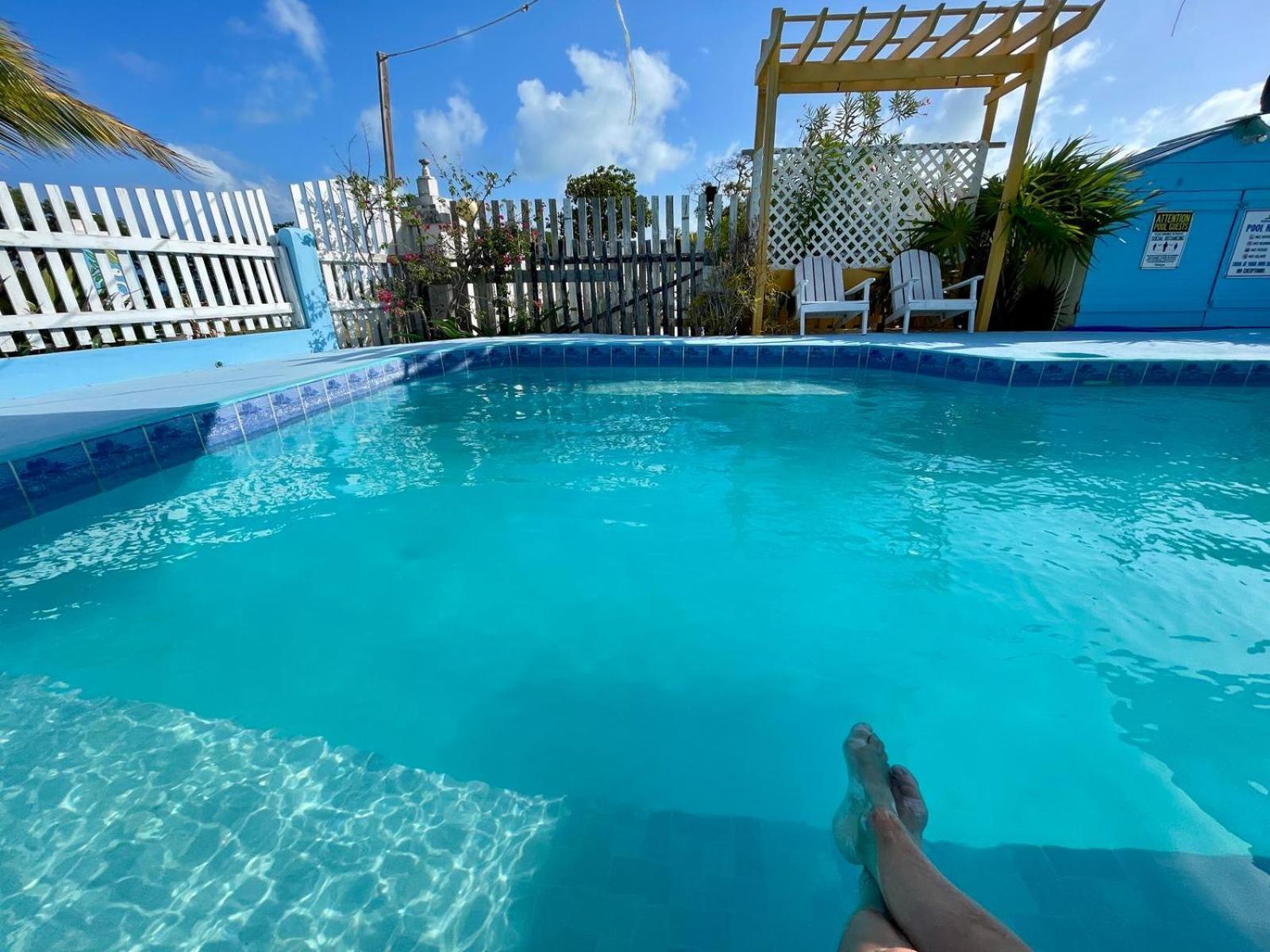 The Novelo Hotel Caye Caulker Eksteriør billede